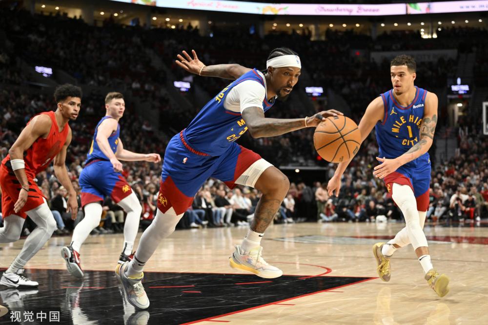 从小就为他 从小就为他