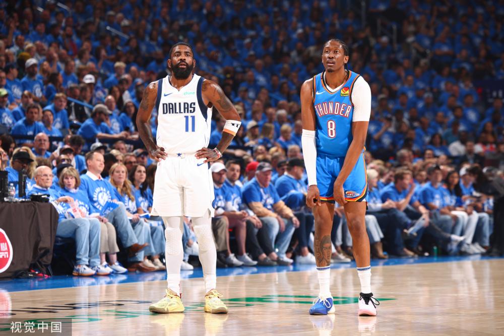 在批评他人 在批评他人