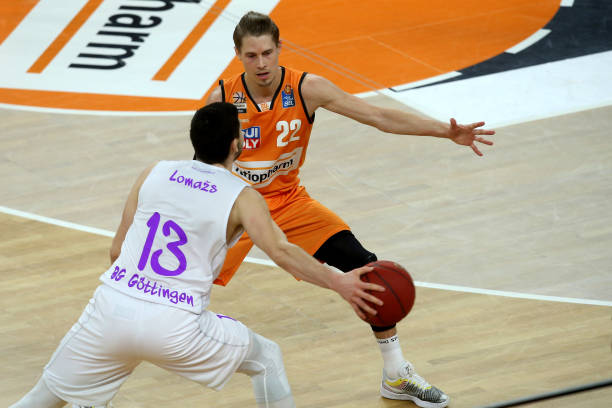 是本场比赛 是本场比赛