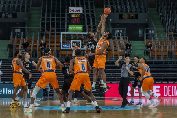 凤凰涅槃 凤凰涅槃